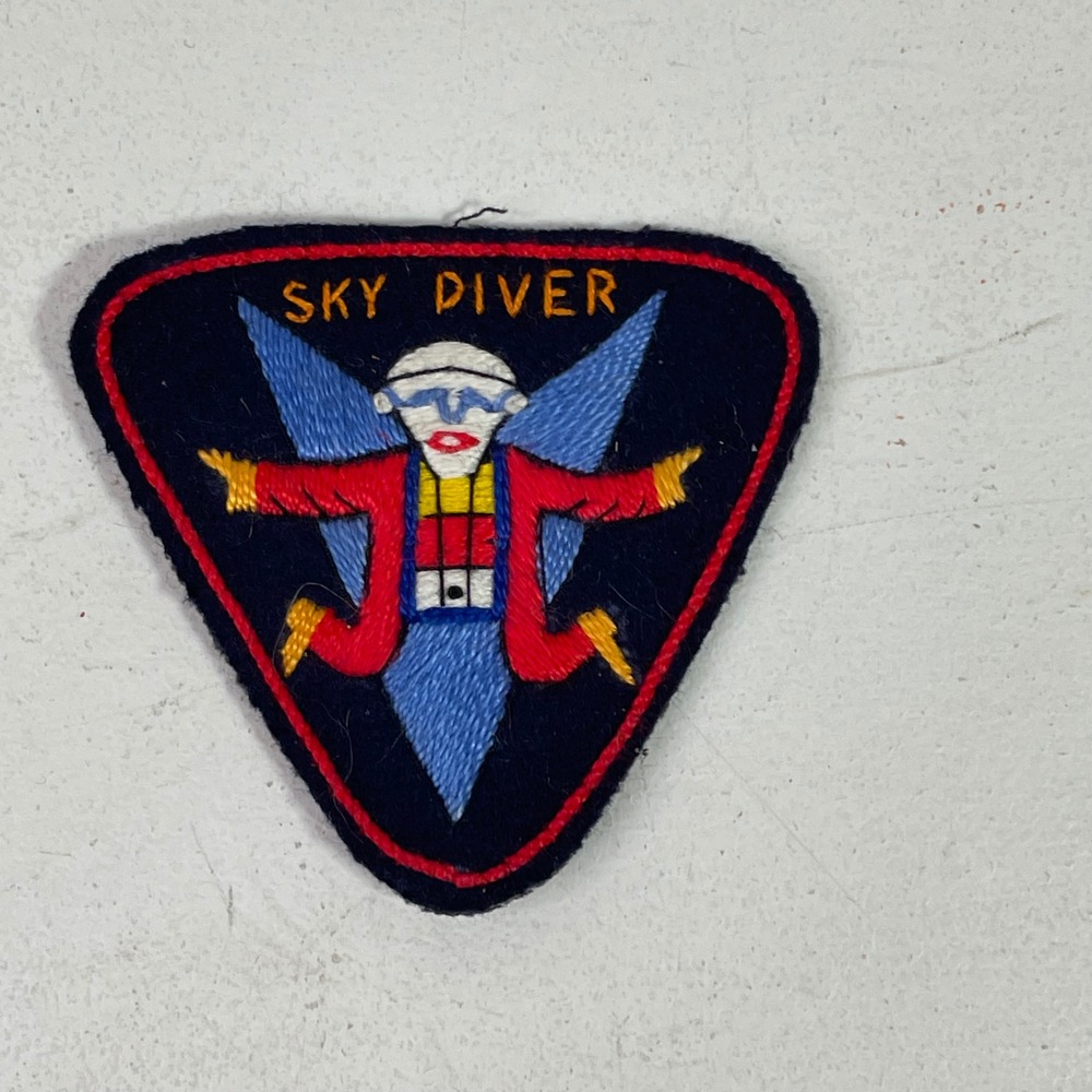 Vintage Sky Diver Patch Embroidered Skydive Parachute Wings Red Navy Blue 3 Inch